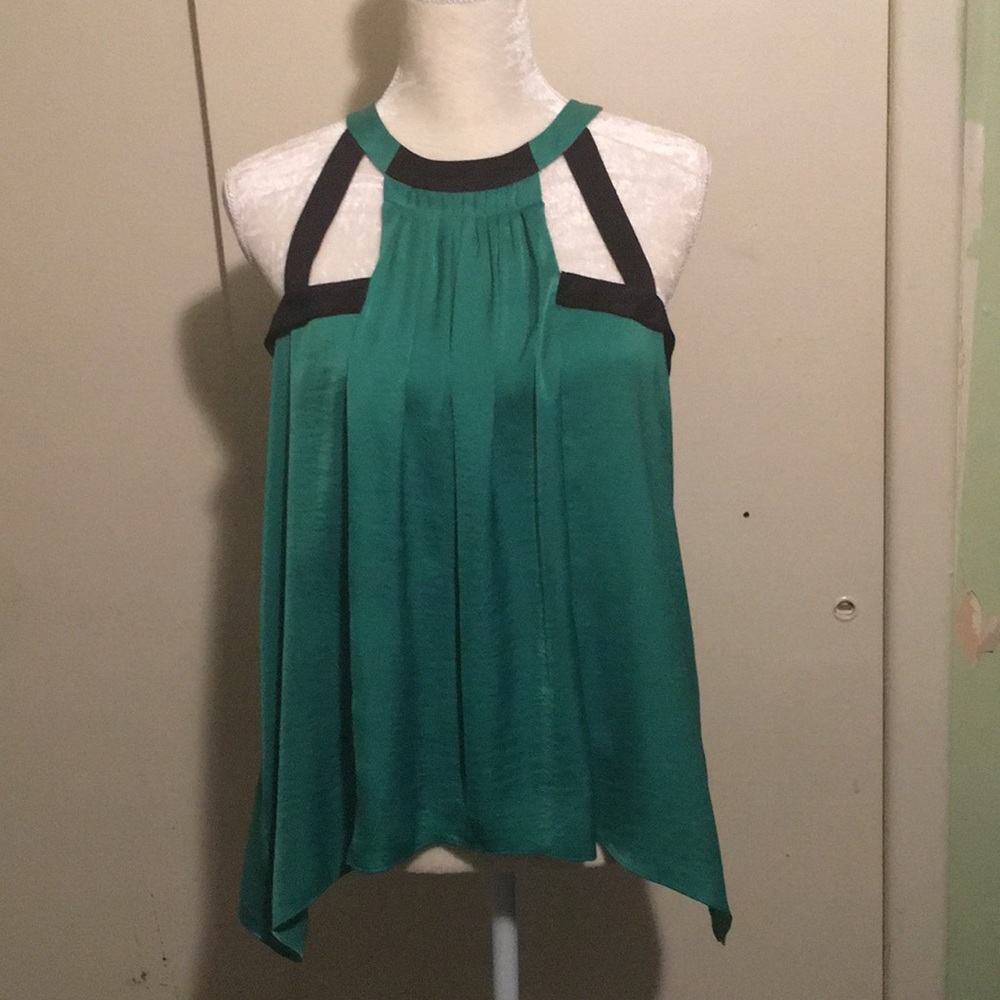 Top - Picture 4 of 5